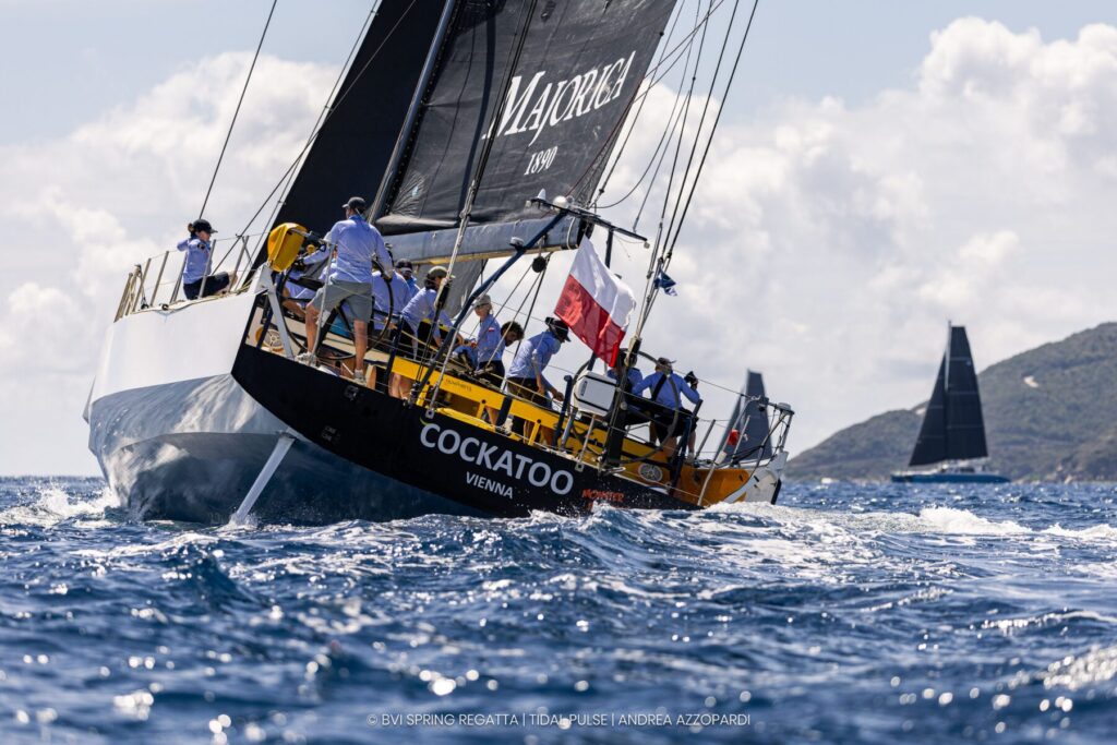 Volvo Ocean 70 - Cockatoo